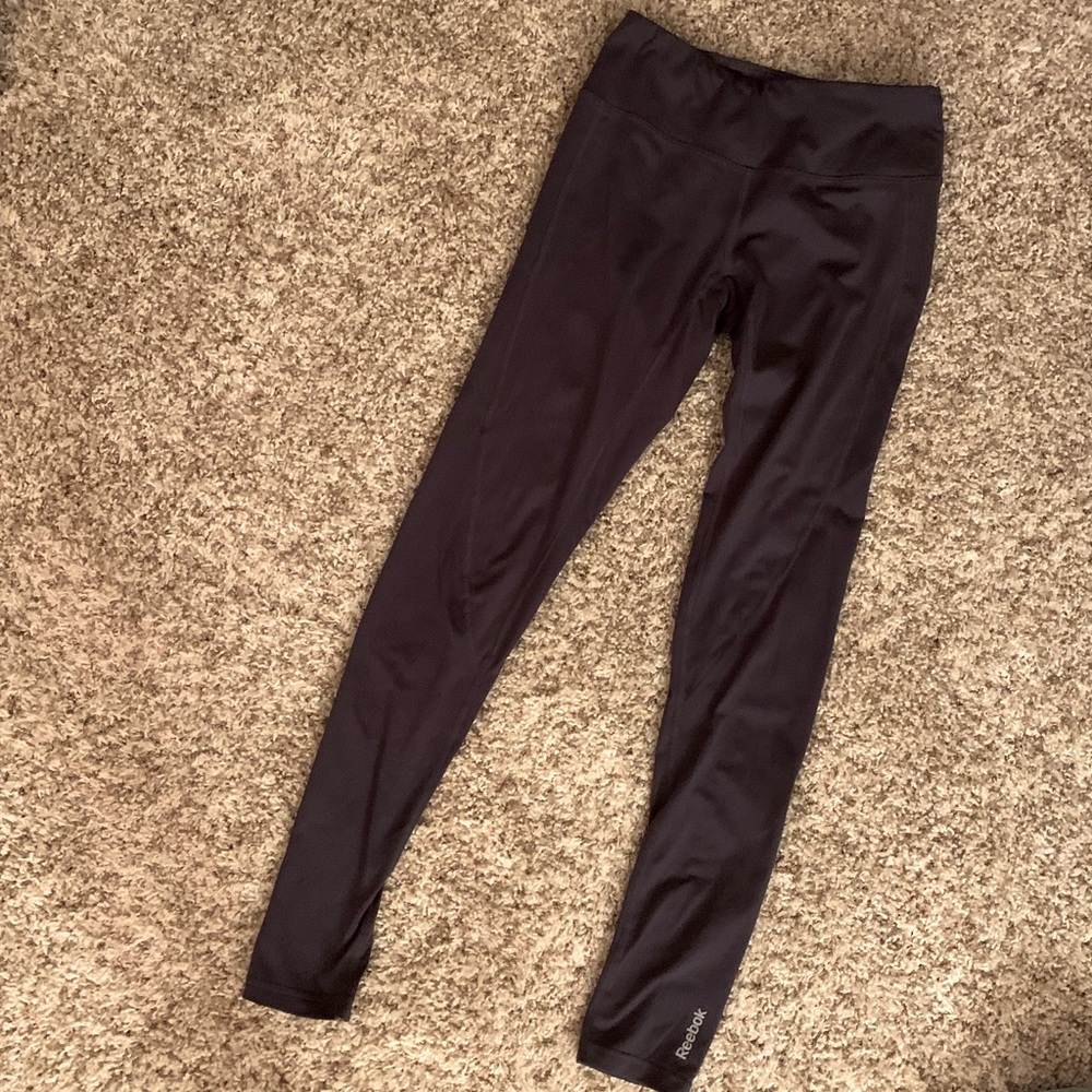 Gray Reebok leggings